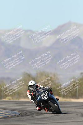 media/Dec-04-2025-Racers Edge (Thu) [[5ebc9f124d]]/3-B Group/1-Session 1 (Turn 7)/